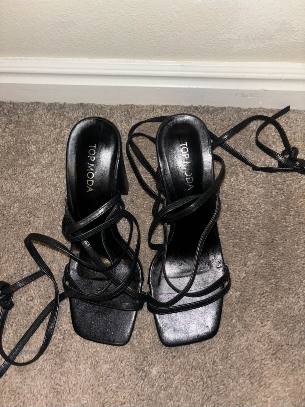 TOP Moda Black Strappy Lace-Up Square Toe Heels